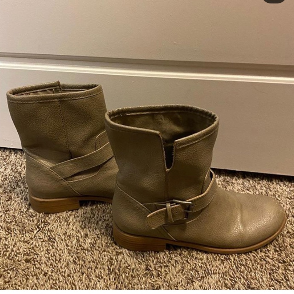 boots